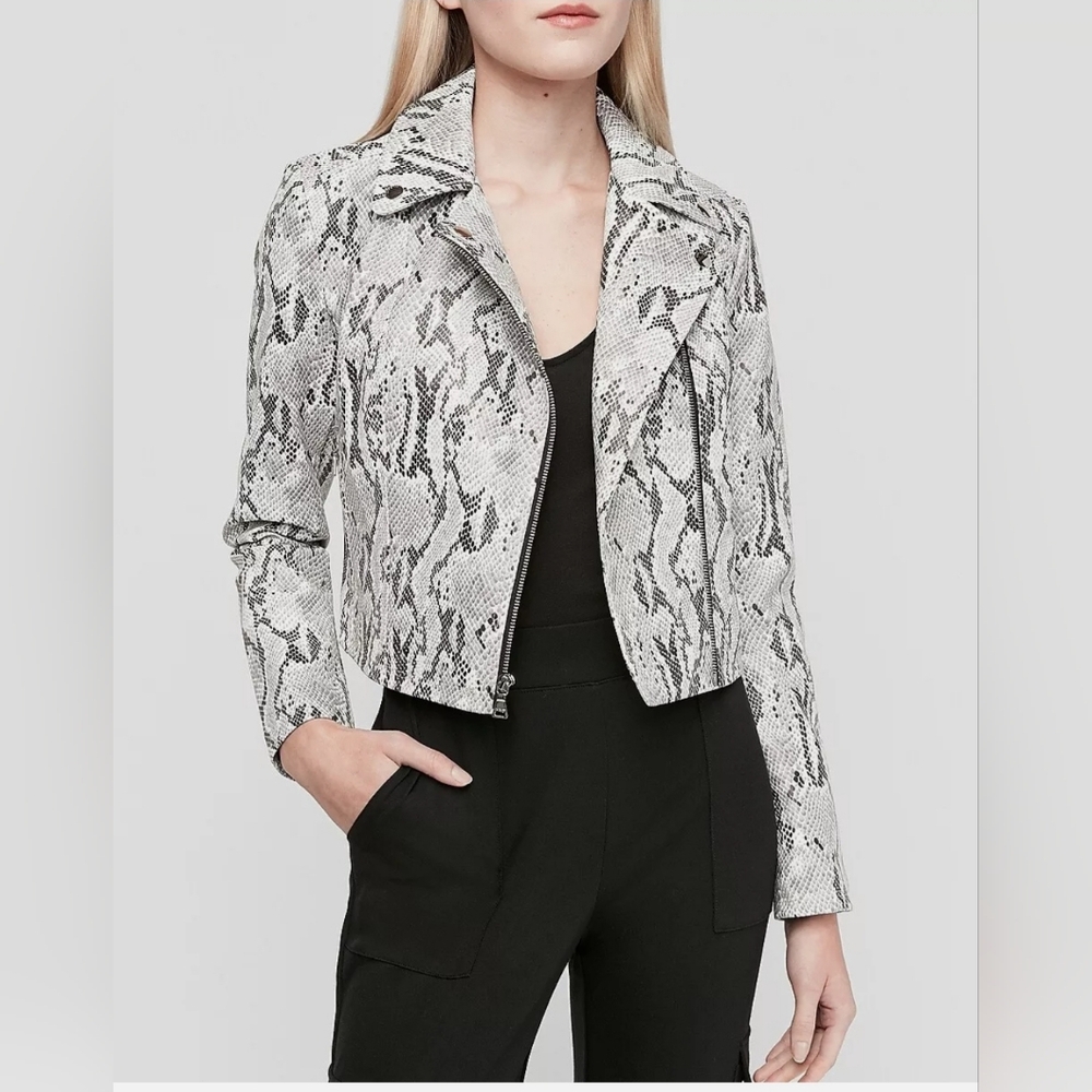 EXPRESS SNAKESKIN PRINT VEGAN LEATHER CROPPED MOTO JACKET Size S